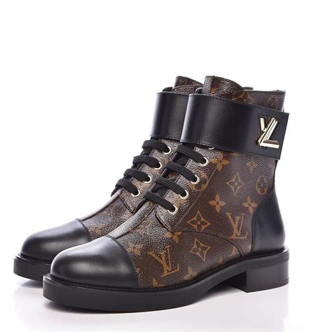 louis vuitton monogram wonderland twist flat ranger combat boots|Wonderland Flat Rangers .